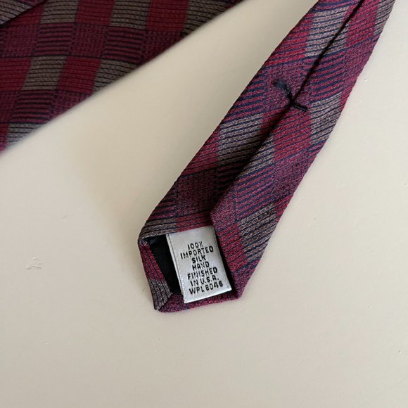 Vintage Alfani Red pink purple Gray Geometric Silk Tie formal office abstract - Picture 8 of 9